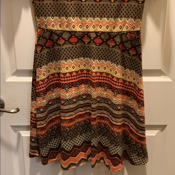 Dress - Picture 3 of 3